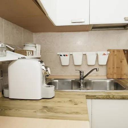 Apartment Casaportavenezia - 5 Min M1 And M3 Milan